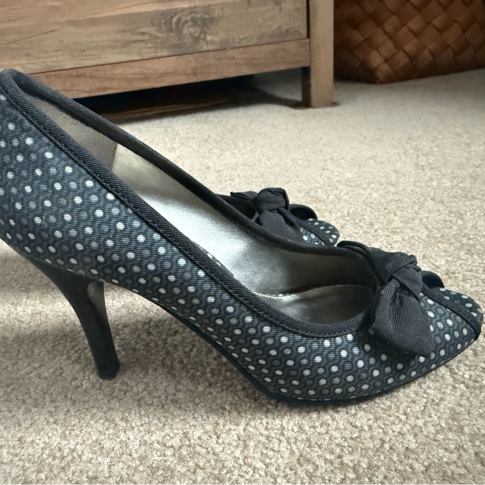 Polka Dot Bow Heels